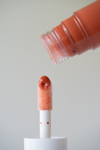 Und Gretel GLIZ Lip Oil HUULIÖLJY Studio 54